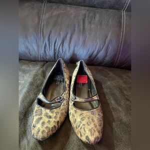 Donald J Pliner Leopard Print Mary Jane Flats - Size 9M -‎ Made in Italy